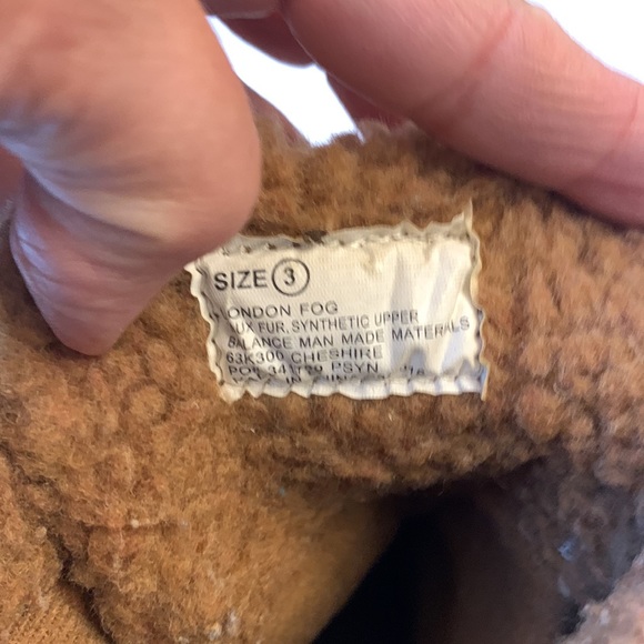 London fog boots size 3 kids - Picture 3 of 7